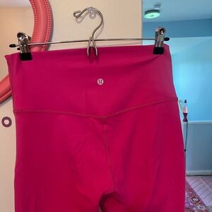 PINK LULULEMON LEGGINGS
